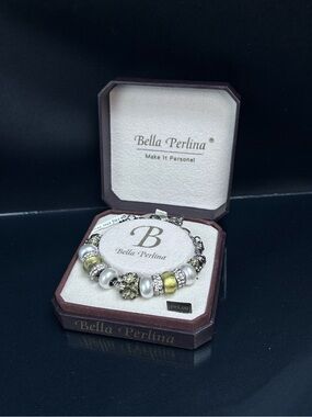 Bella Perlina Gold and White Bead Charm Bracelet